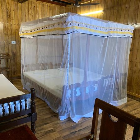 Malayalam Lake Resort Alappuzha Eksteriør billede