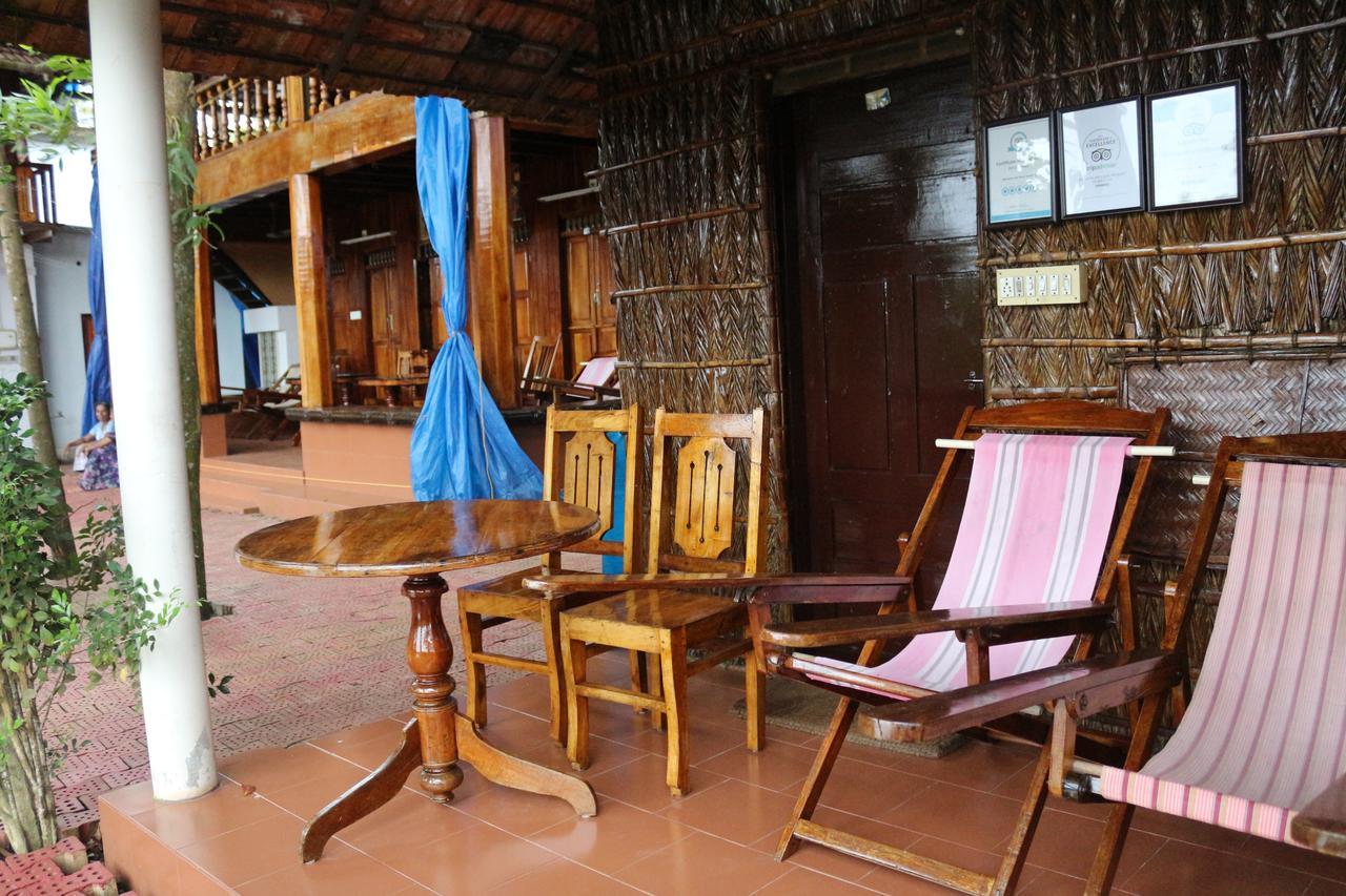 Malayalam Lake Resort Alappuzha Eksteriør billede